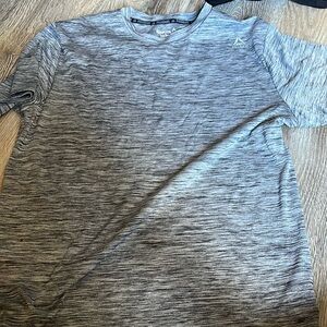 Men’s Reebok shirt